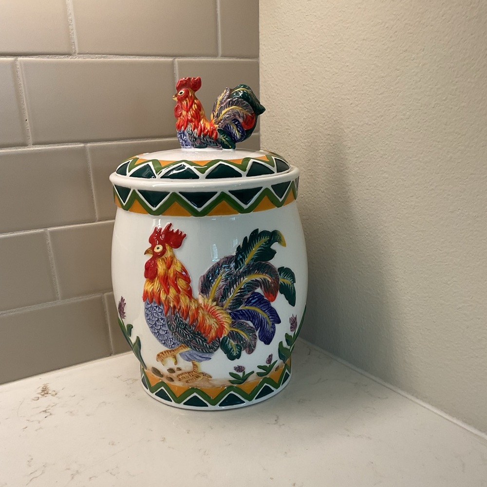 Colorful 80’s Ceramic Rooster cookie jar or canister